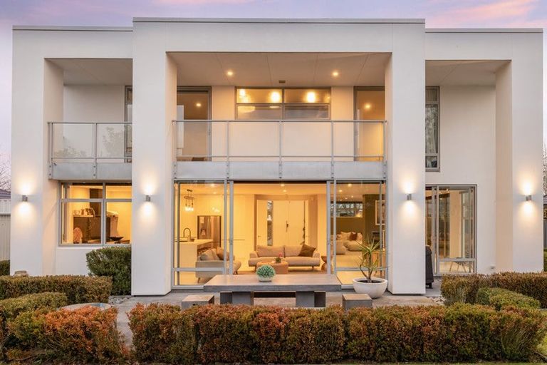 Photo of property in 8 Pewter Place, Northwood, Christchurch, 8051