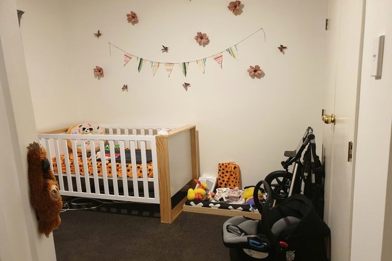 Photo of property in 73 Bell Road, Waiwhetu, Lower Hutt, 5010