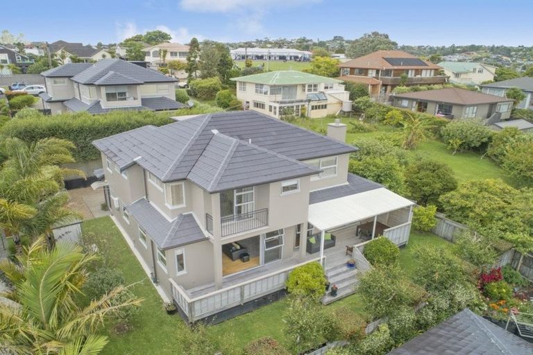 Photo of property in 4a Hyde Road, Rothesay Bay, Auckland, 0630