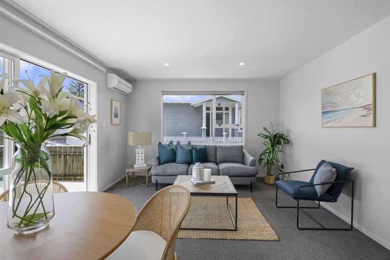 Photo of property in 264 Coronation Avenue, Welbourn, New Plymouth, 4310