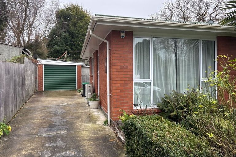 Photo of property in 11 Waimea Terrace, Beckenham, Christchurch, 8023