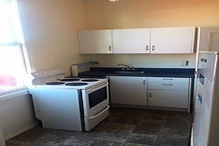 Photo of property in 98 Constable Street, Newtown, Wellington, 6021