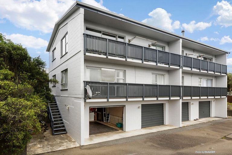 Photo of property in 8/74 Dominion Park Street, Johnsonville, Wellington, 6037