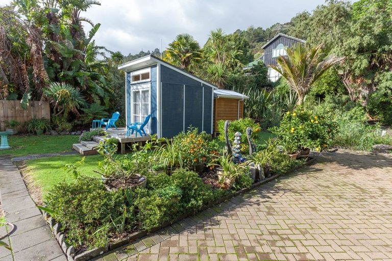 Photo of property in 264 Thames Coast Sh25 Road, Thornton Bay, Thames, 3575