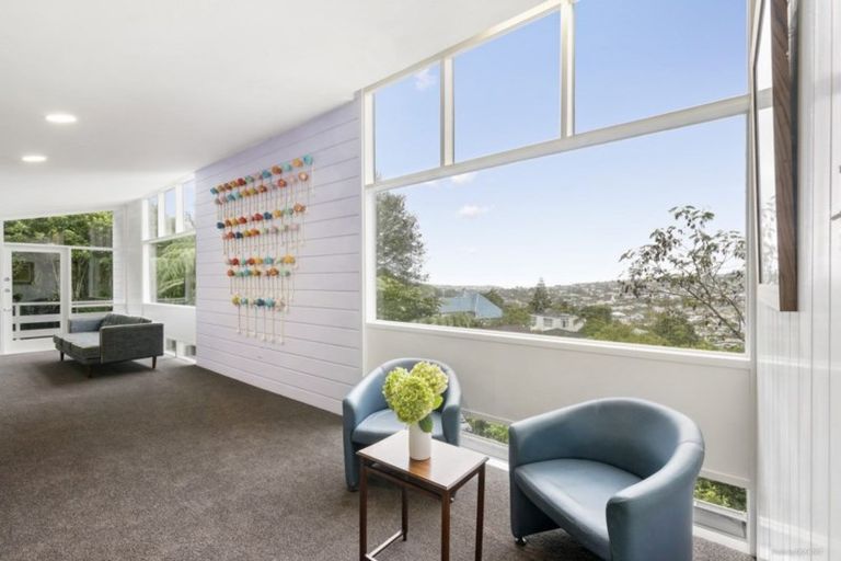 Photo of property in 81 Chamberlain Road, Karori, Wellington, 6012