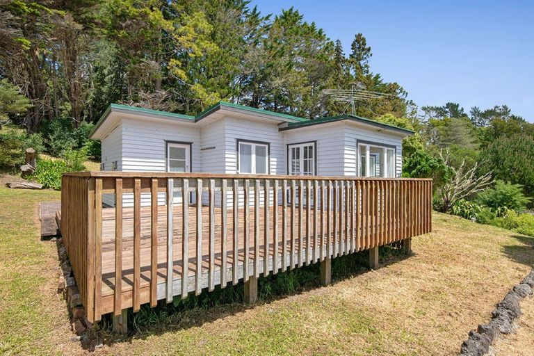 Photo of property in 40 Coulter Road, Swanson, Auckland, 0614