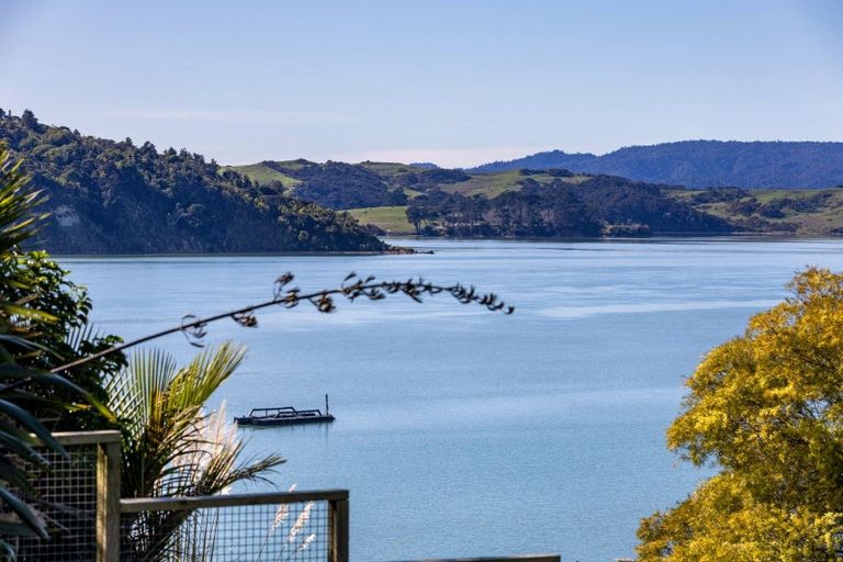 Photo of property in 34 Government Road, Raglan, 3225