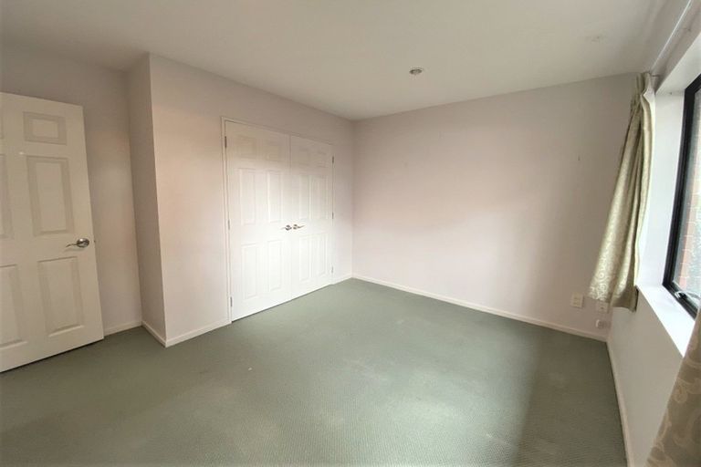 Photo of property in 102b Meadowland Drive, Somerville, Auckland, 2014