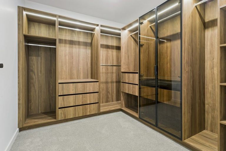 Photo of property in 3b Serrata Place, Browns Bay, Auckland, 0630