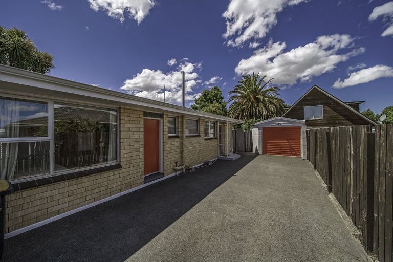 Photo of property in 226 Waimairi Road, Ilam, Christchurch, 8041