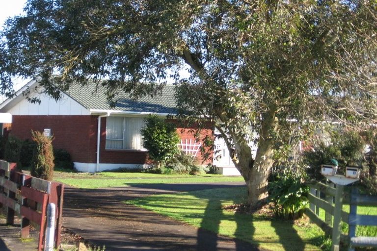 Photo of property in 1/9 Cooper Place, Papakura, 2110