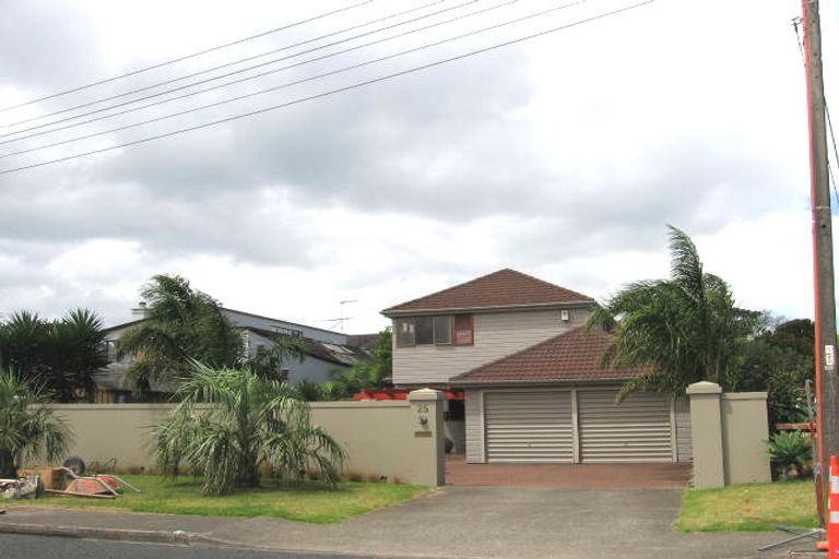 Photo of property in 25 Cecil Road, Milford, Auckland, 0620