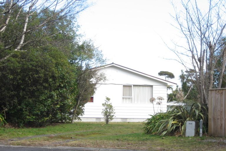 Photo of property in 9 Raukawa Place, Tauranga Taupo, Turangi, 3382