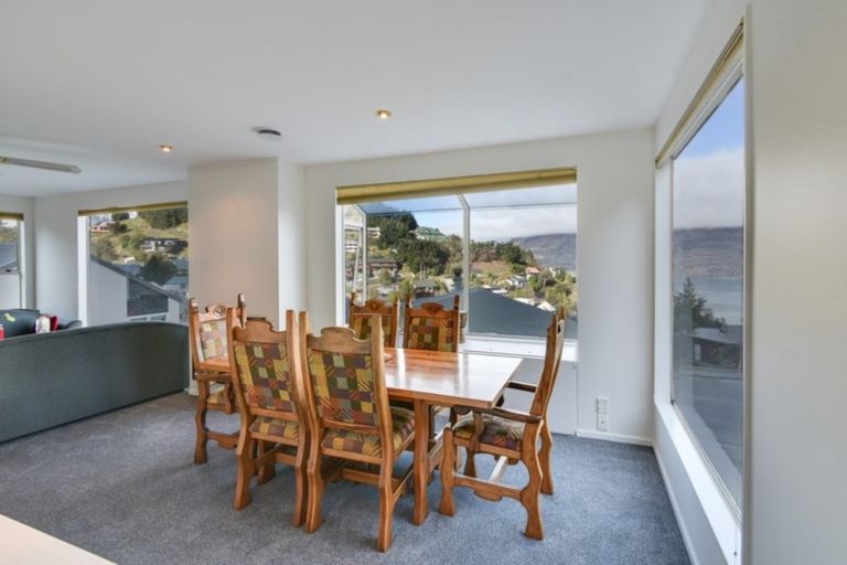 Photo of property in 15b Wye Place, Fernhill, Queenstown, 9300
