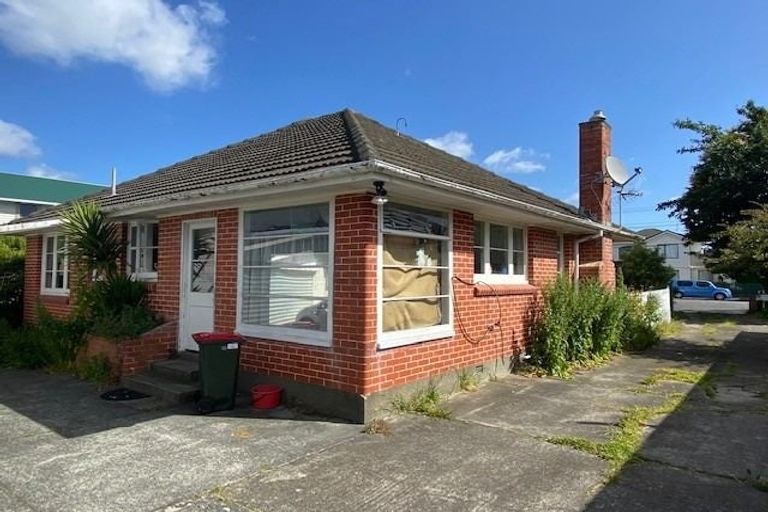Photo of property in 24 Mabey Road, Avalon, Lower Hutt, 5011