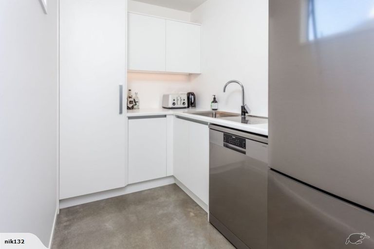 Photo of property in 31 Longreach Drive, Cooks Beach, Whitianga, 3591