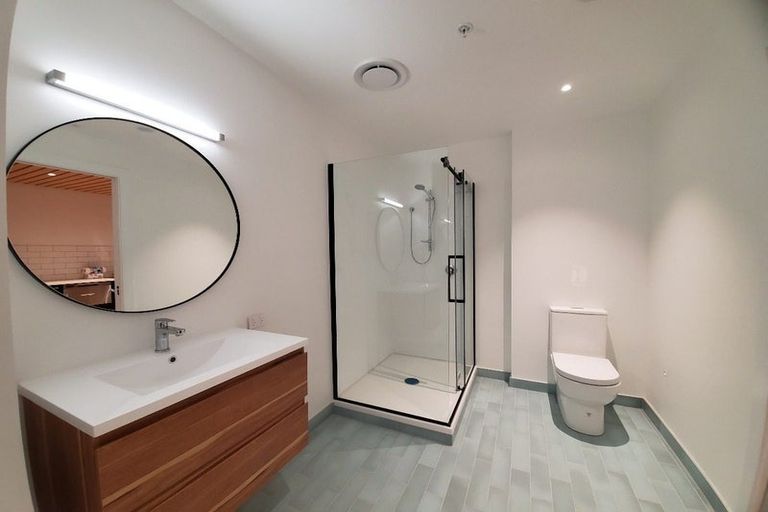 Photo of property in 10/155f Queen Street, Auckland Central, Auckland, 1010