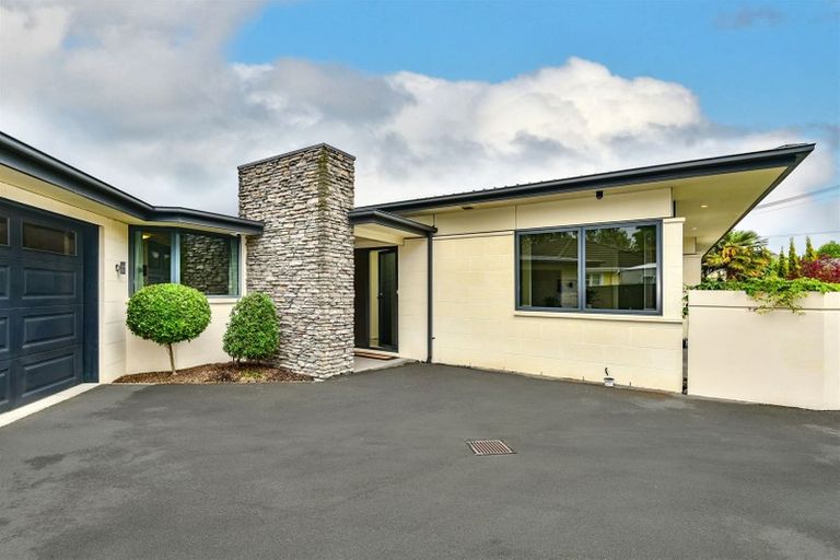 Photo of property in 51 Kirkwood Avenue, Upper Riccarton, Christchurch, 8041