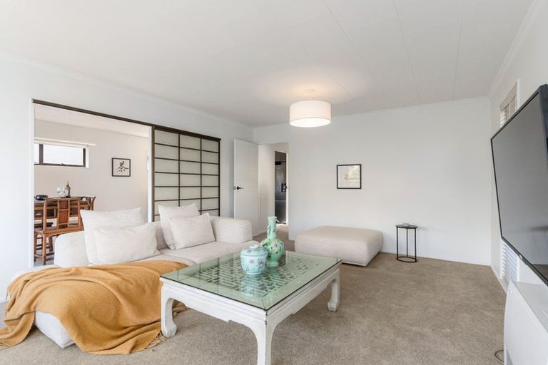 Photo of property in 3 Phoenix Avenue, Hokowhitu, Palmerston North, 4410