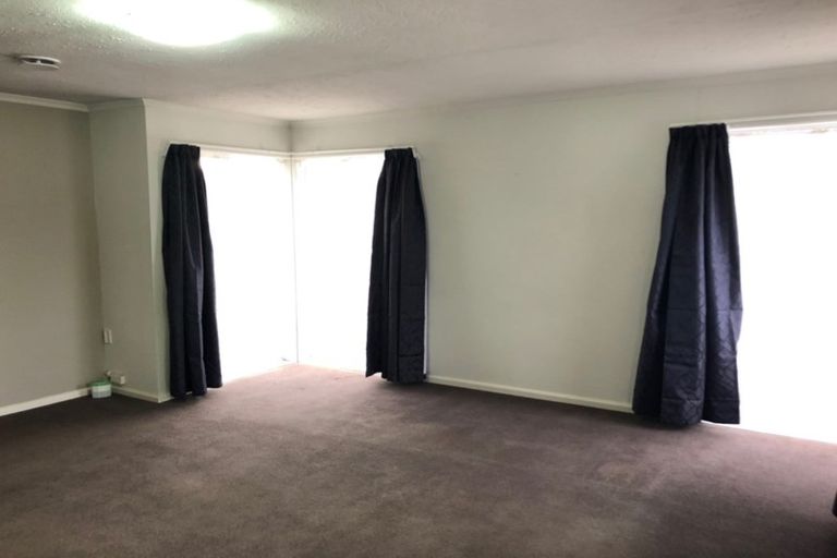 Photo of property in 232 Avonhead Road, Avonhead, Christchurch, 8042