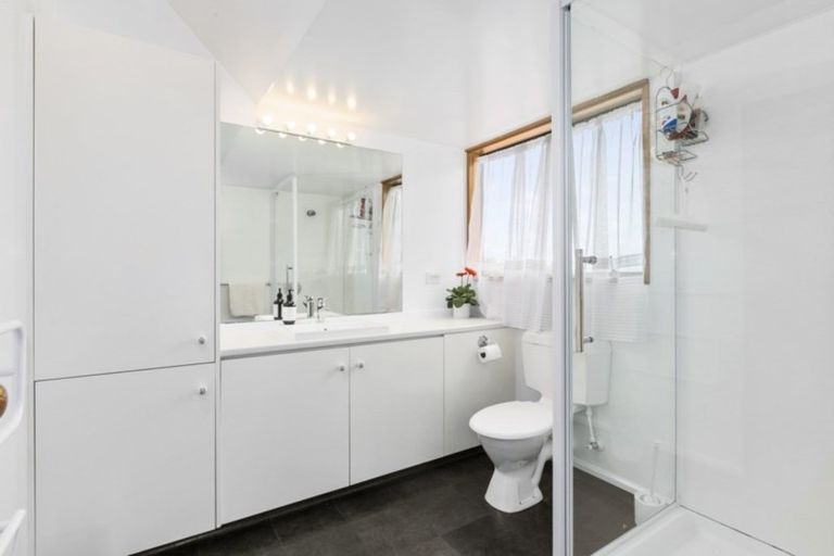 Photo of property in 538 Highgate, Maori Hill, Dunedin, 9010