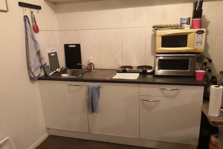 Photo of property in 39a Waipa Street, Birkenhead, Auckland, 0626