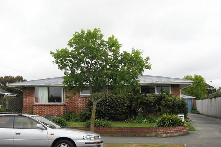 Photo of property in 34 Springbank Street, Bryndwr, Christchurch, 8053