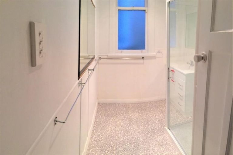 Photo of property in 40 Rintoul Street, Newtown, Wellington, 6021