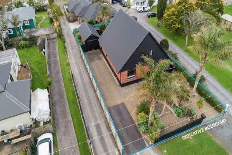 Photo of property in 241 Victoria Street West, Pukekohe, 2120