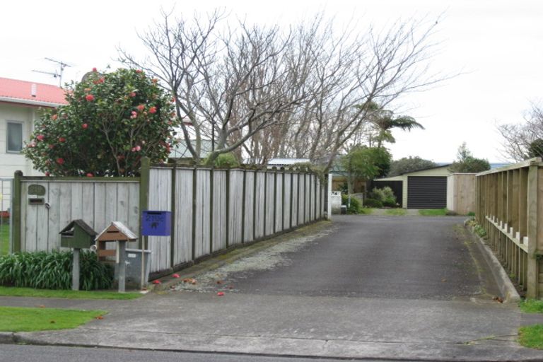 Photo of property in 219c Parklands Avenue, Bell Block, New Plymouth, 4312