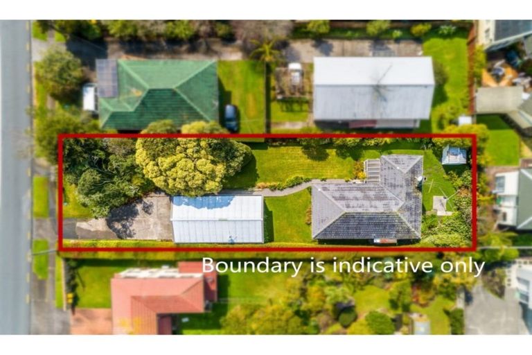 Photo of property in 62 Ocean View Road, Northcote, Auckland, 0627