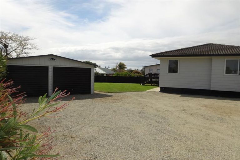 Photo of property in 4 Leaming Place, Clarks Beach, 2122