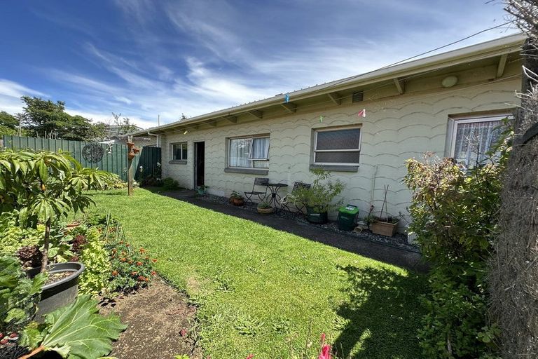 Photo of property in 1/58 Bayly Street, Waitara, 4320