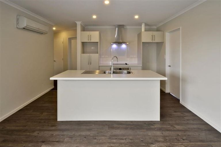 Photo of property in 4 Te Aika Street, Marshland, Christchurch, 8083