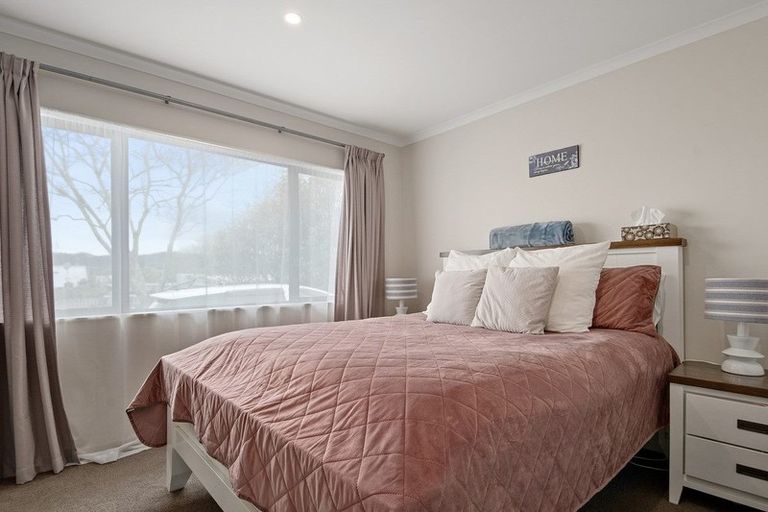 Photo of property in 9 Tapu Road, Huapai, Kumeu, 0810