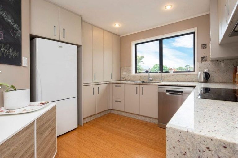 Photo of property in 3 Waimauku Station Road, Waimauku, 0812