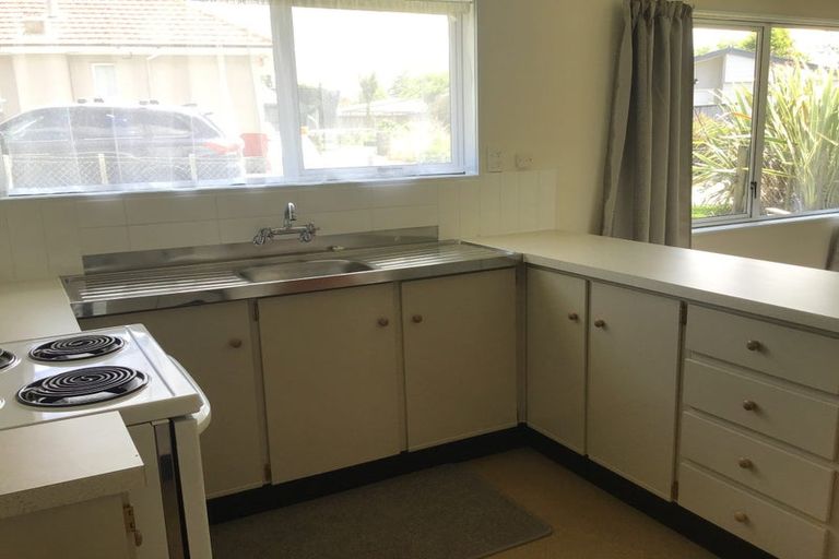 Photo of property in 6 Okere Place, Tikipunga, Whangarei, 0112