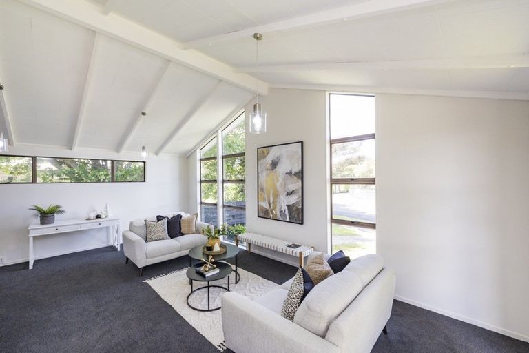 Photo of property in 3 Escort Grove, Awapuni, Palmerston North, 4412
