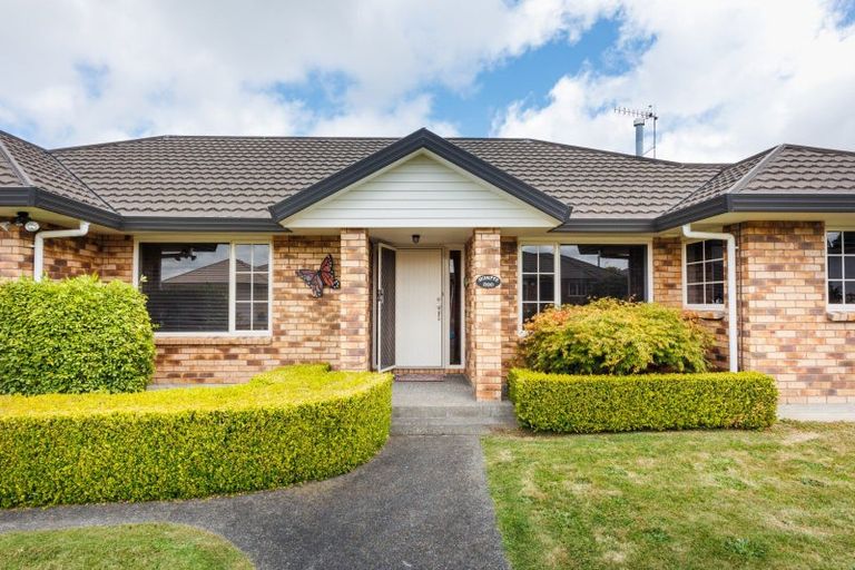 Photo of property in 30 Ursula Drive, Feilding, 4702