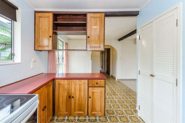 Photo of property in 13 Hookway Grove, Paraparaumu, 5032