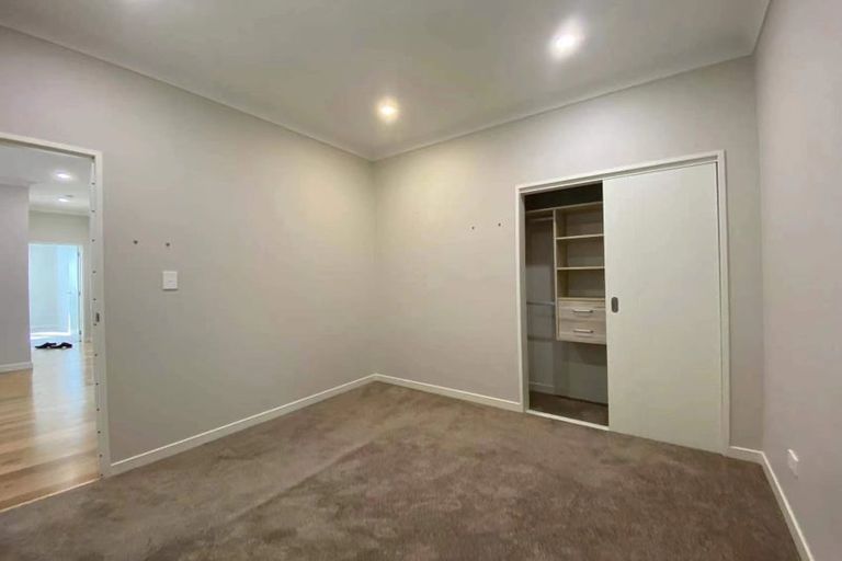 Photo of property in 96a Velma Road, Hillcrest, Auckland, 0627