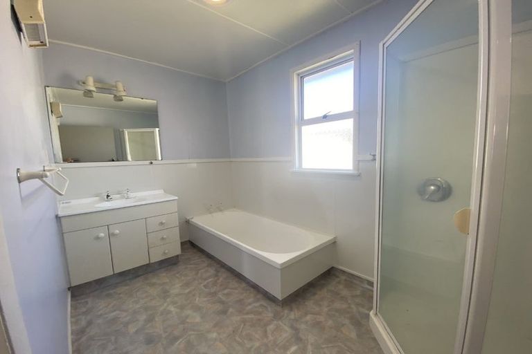 Photo of property in 13 Upjohn Street, Brooklands, New Plymouth, 4310