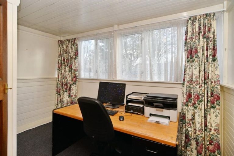 Photo of property in 42 Ayers Street, Rangiora, 7400