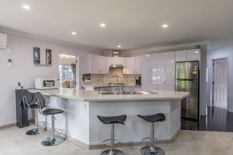 Photo of property in 3 Jacaranda Place, Greenmeadows, Napier, 4112