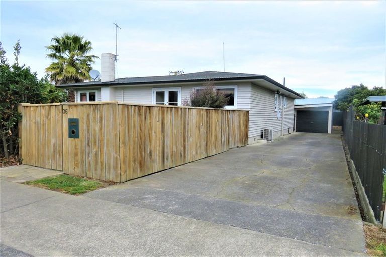 Photo of property in 36 Elliott Crescent, Havelock North, 4130