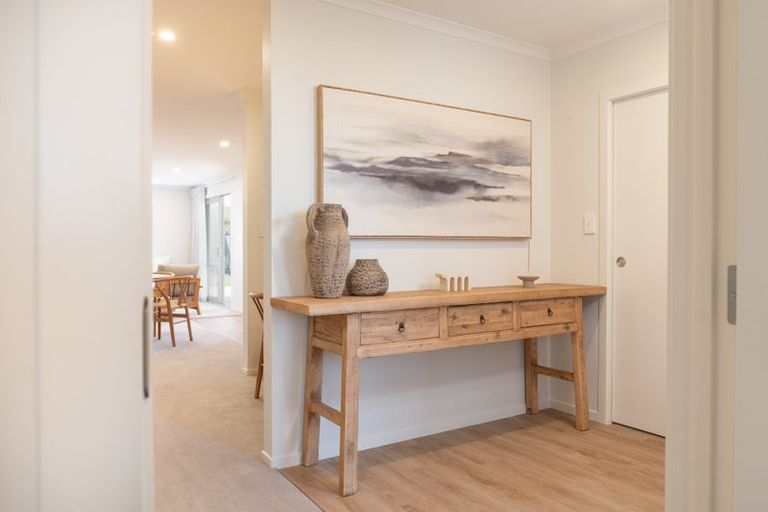 Photo of property in 31 Overton Street, Rototuna North, 3210