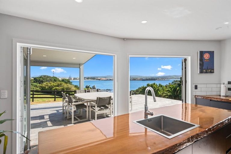 Photo of property in 4c The Heights, Whangarei Heads, 0174