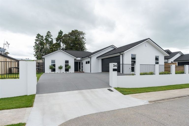 Photo of property in 34 The Meadows Drive, Flagstaff, Hamilton, 3210