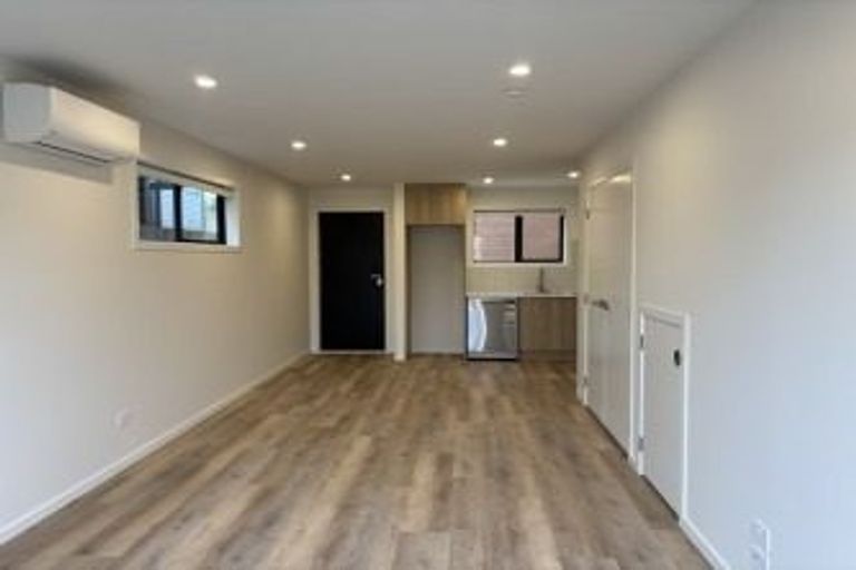 Photo of property in 8/25 Childs Avenue, Pukekohe, 2120