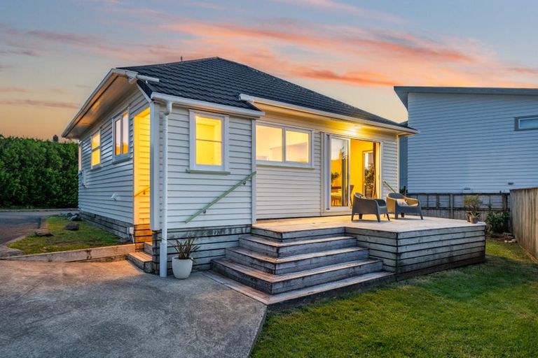 Photo of property in 140 Homebush Road, Khandallah, Wellington, 6035